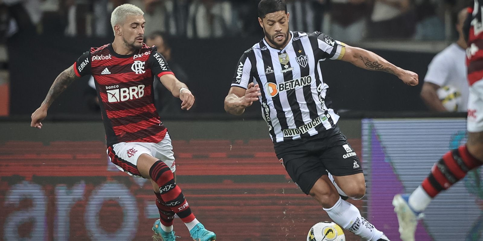 Atlético e Flamengo tentam retomar caminho das vitórias no Brasileiro