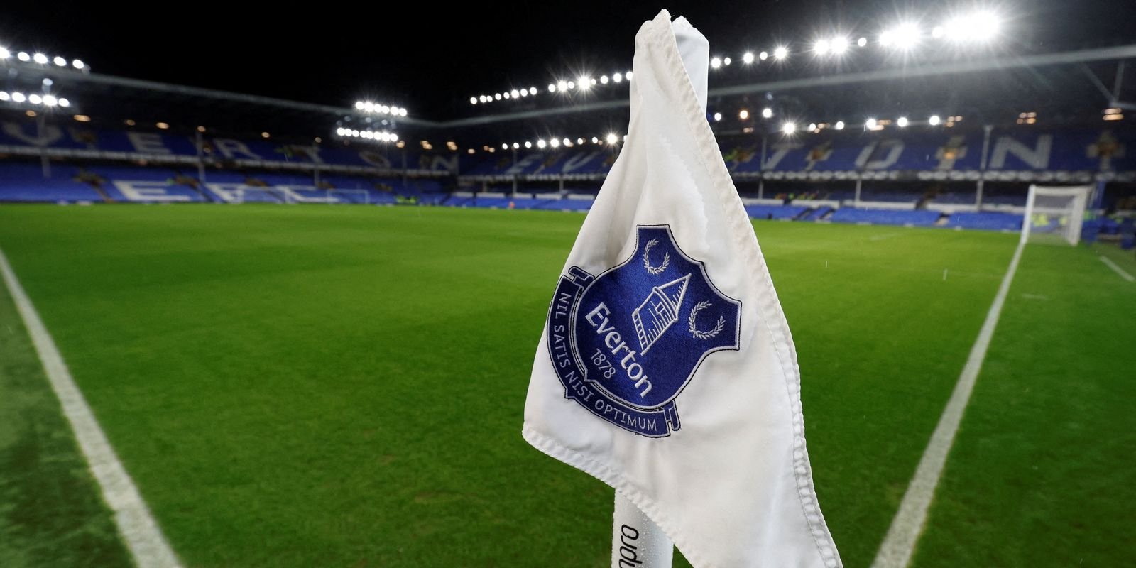 Premier League: Everton é 1º time punido por violar regras financeiras