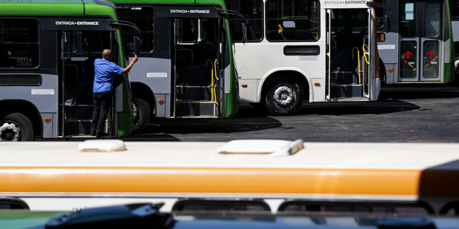 Cartão facilita acesso de pessoas com deficiência a transportes no Rio